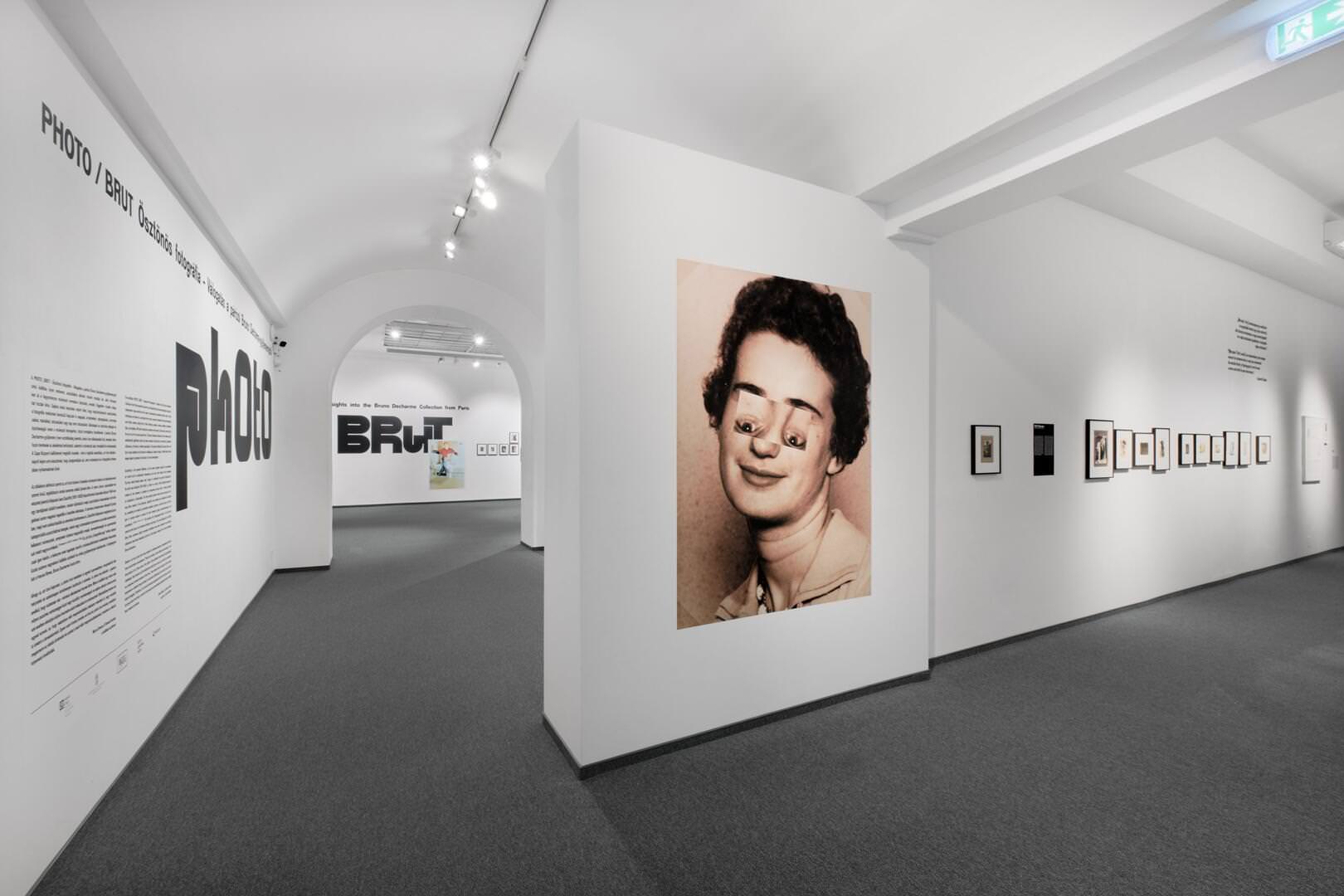 photobrut enterior 13