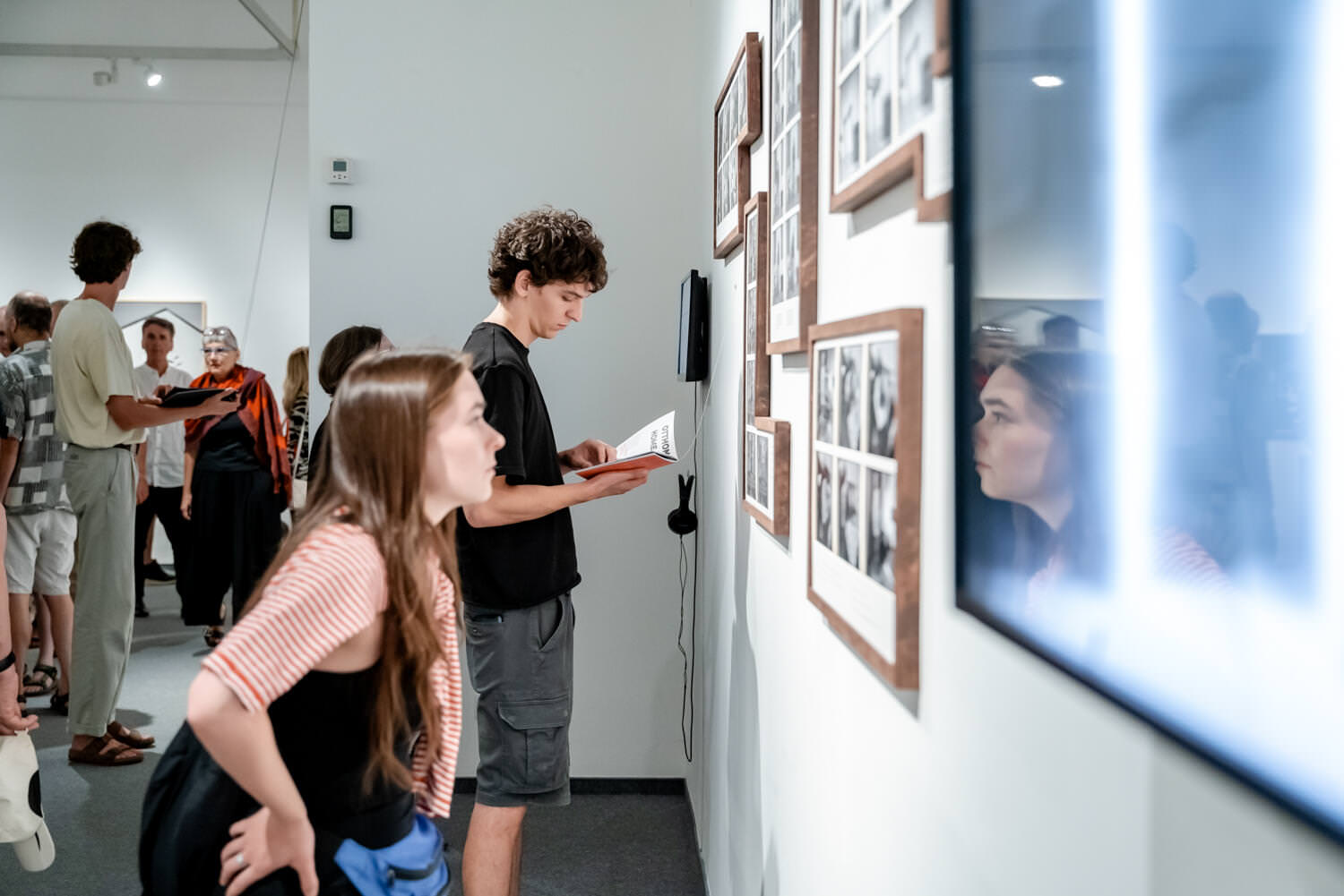 mome capa foto diploma kiallitas